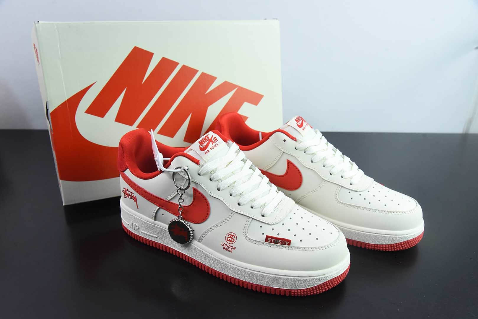 耐克Nike Air Force 1'07 Low 斯图西联名米白深橙空军一号低帮休闲板鞋纯原版本 货号：DF0188-031