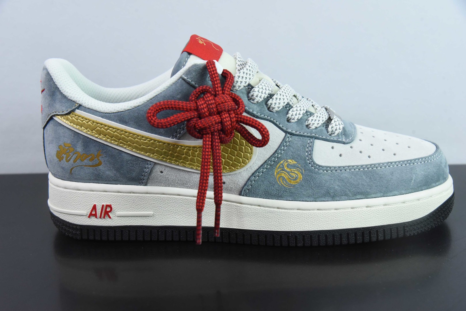 耐克Nike Air Force 1'07 Low 蛇年限定金蛇鳞空军一号低帮休闲板鞋纯原版本 货号：XZ2025-688