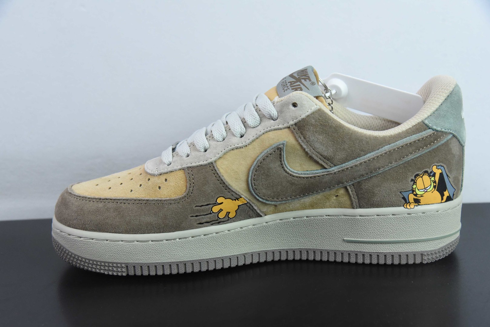 耐克Nike Air Force 1 “Garfield”漫画系列加菲猫空军一号低帮休闲板鞋纯原版本 货号：CD1212-333 