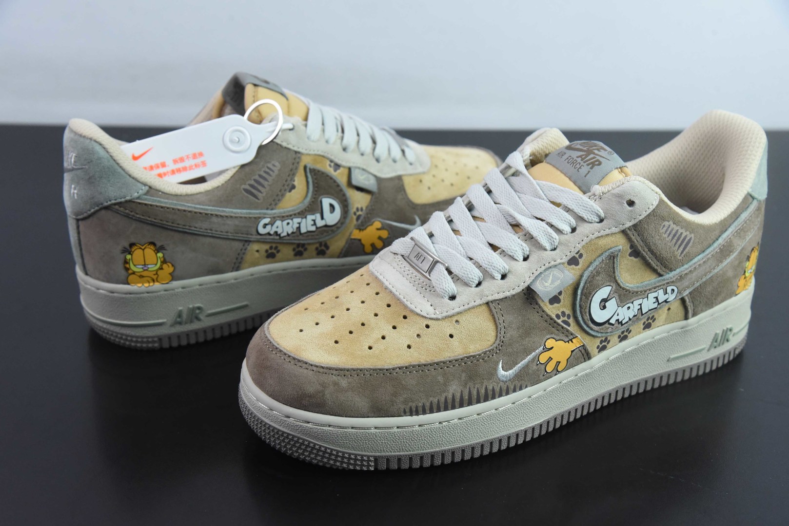 耐克Nike Air Force 1 “Garfield”漫画系列加菲猫空军一号低帮休闲板鞋纯原版本 货号：CD1212-333 