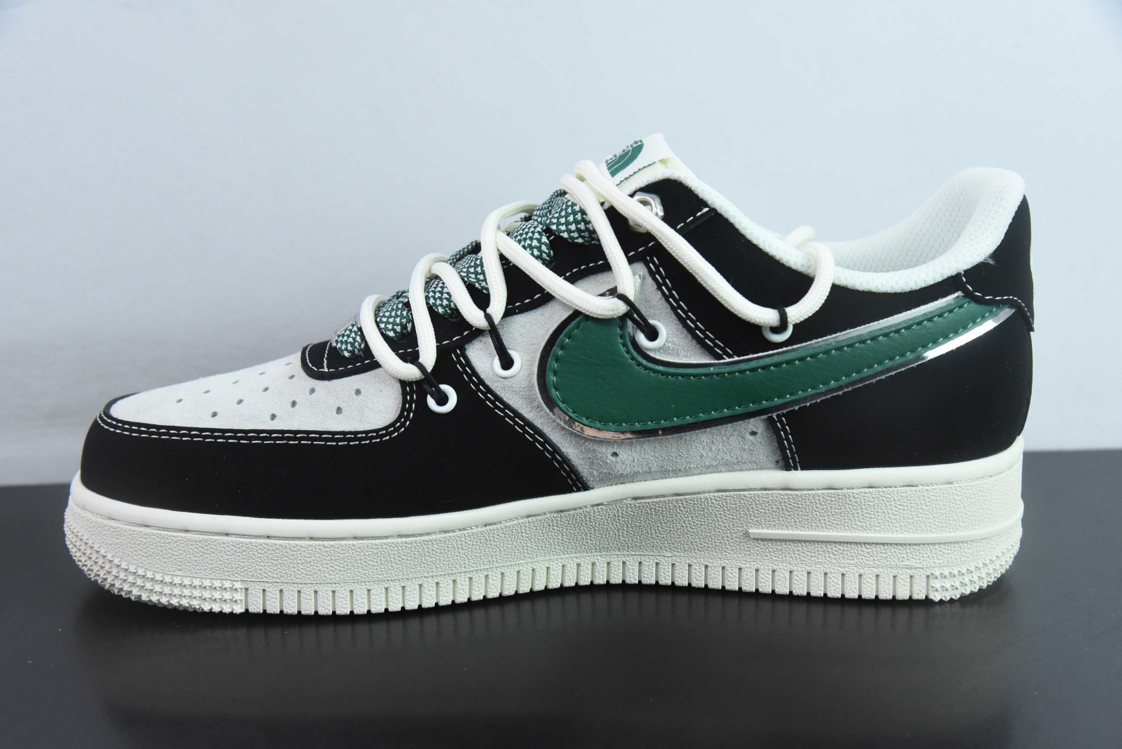 耐克Nike Air Force 1'07 Low 北面联名黑绿抽绳空军一号低帮休闲板鞋纯原版本 货号：SJ1198-110 